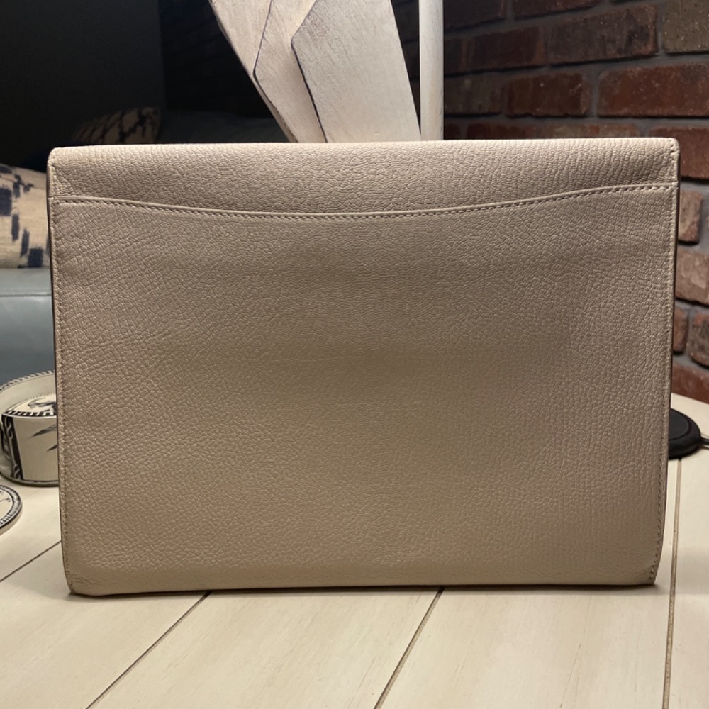 Autentic Burberry - Picture 2 of 7